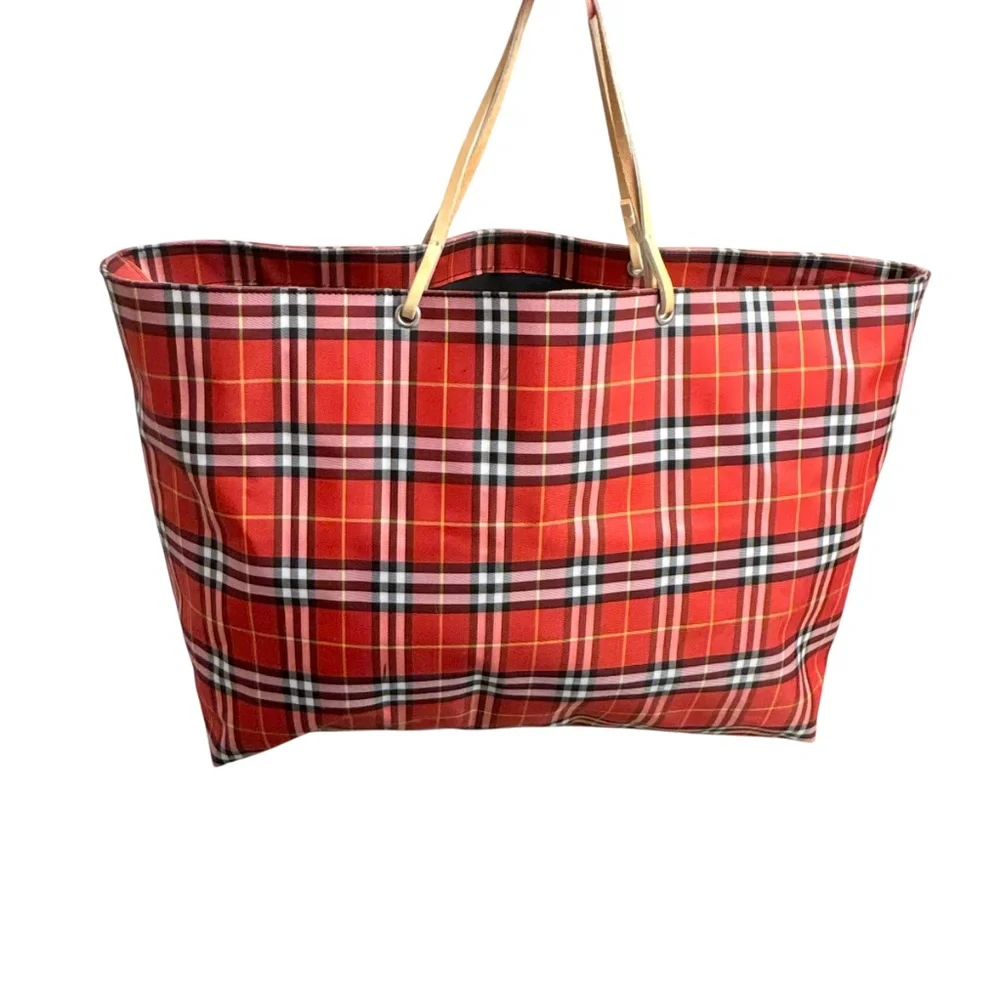 Burberry vintage red plaid oversize travel tote bag - Picture 2 of 16